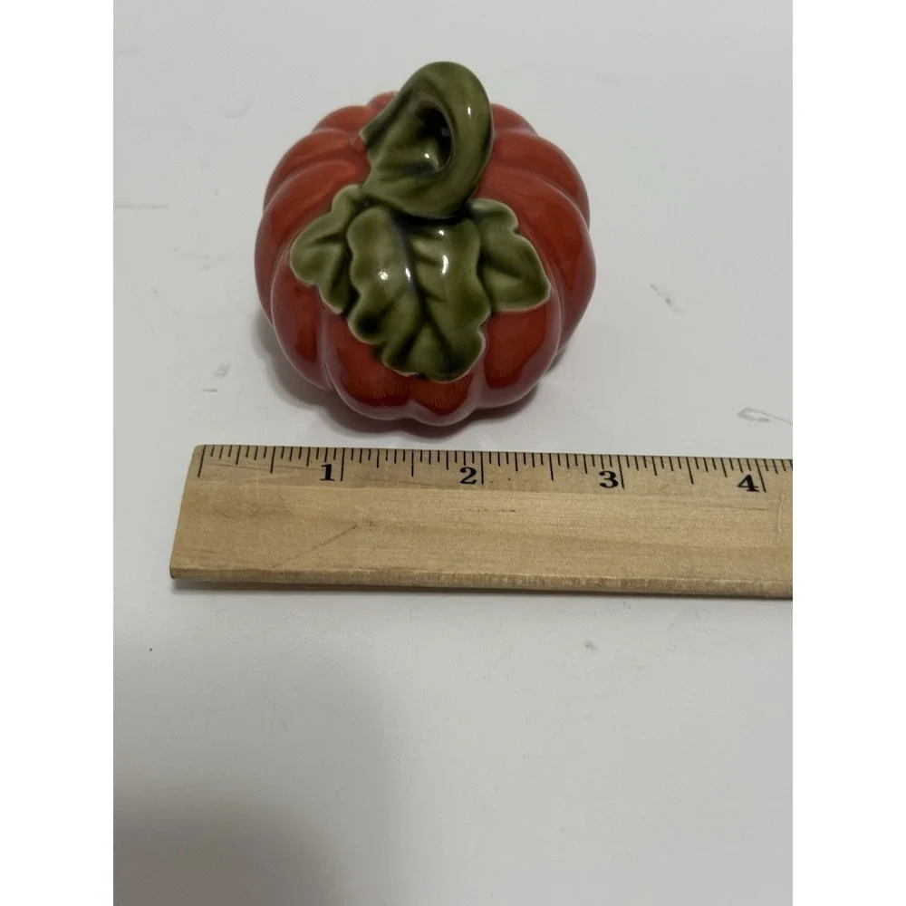 Ceramic Pumpkins Salt‎ And Pepper Shaker Set Thanksgiving Kitchen Fall Decor